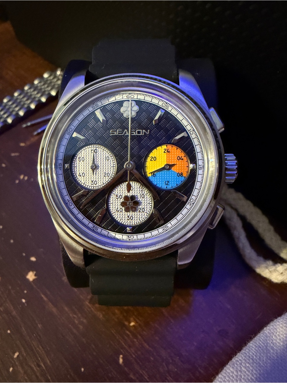 Season / Journey About Time Chronograph